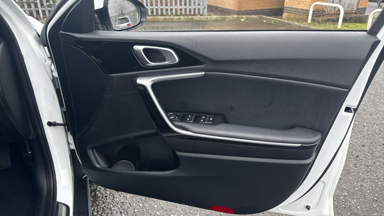 Kia Xceed 1.0T GDi ISG 3 5dr Petrol Hatchback